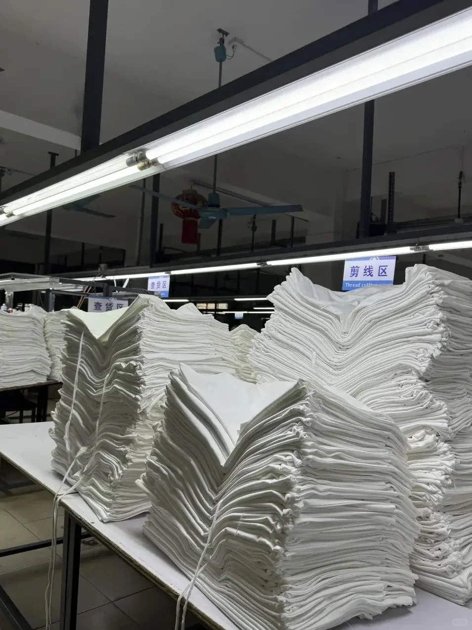 可一件打版，大货生产制作的服装加工厂