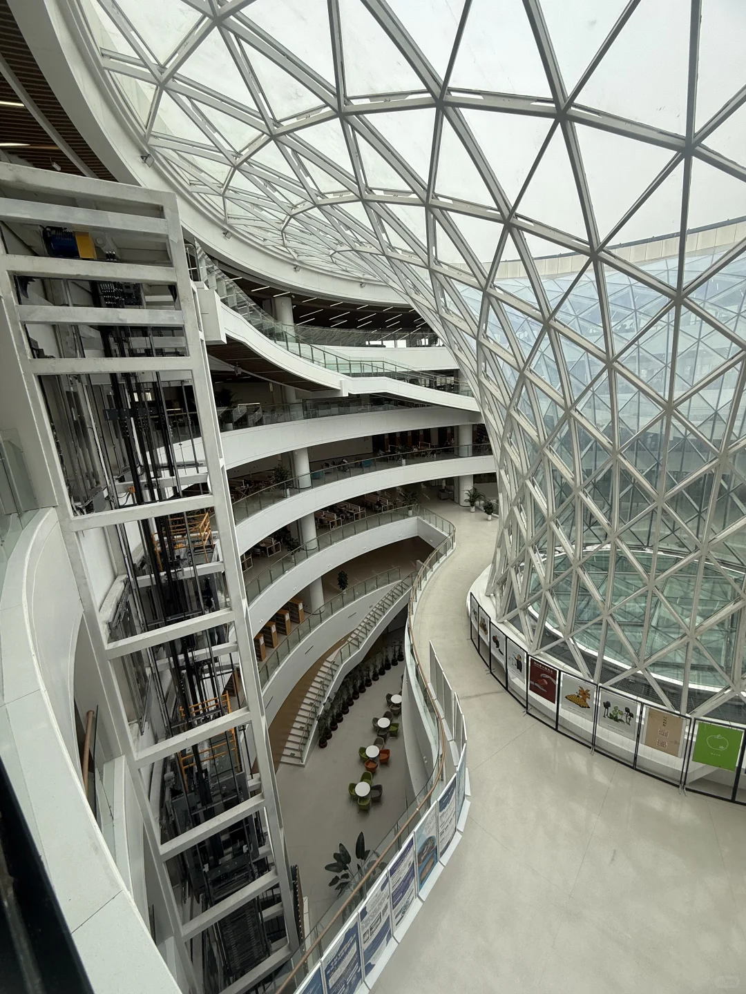 欢迎学弟学妹加入大美SYU！