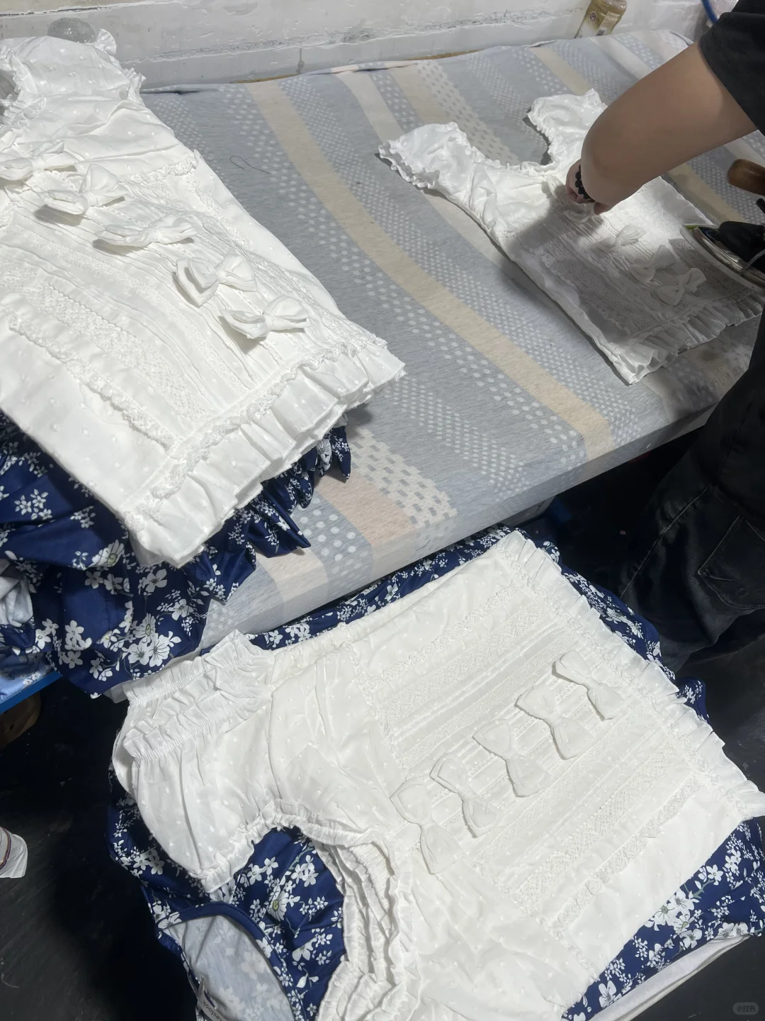 广州服装加工厂，可一件打版做样，免费起版