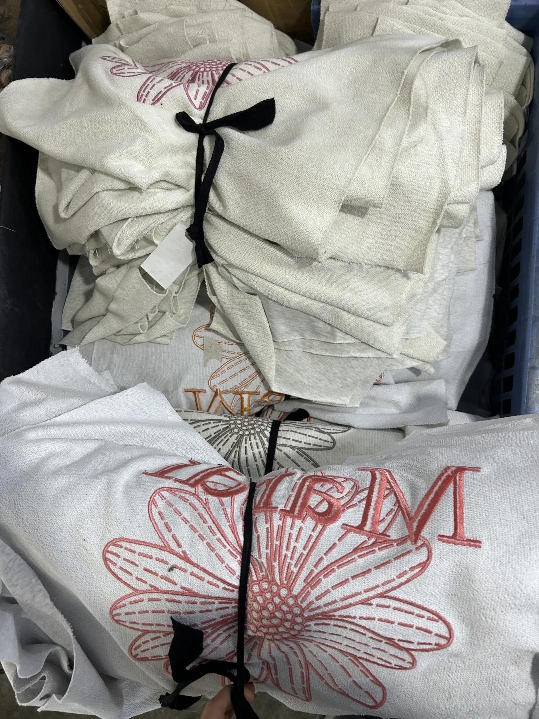 问价是基础,品质是核心,良心服装加工厂在线