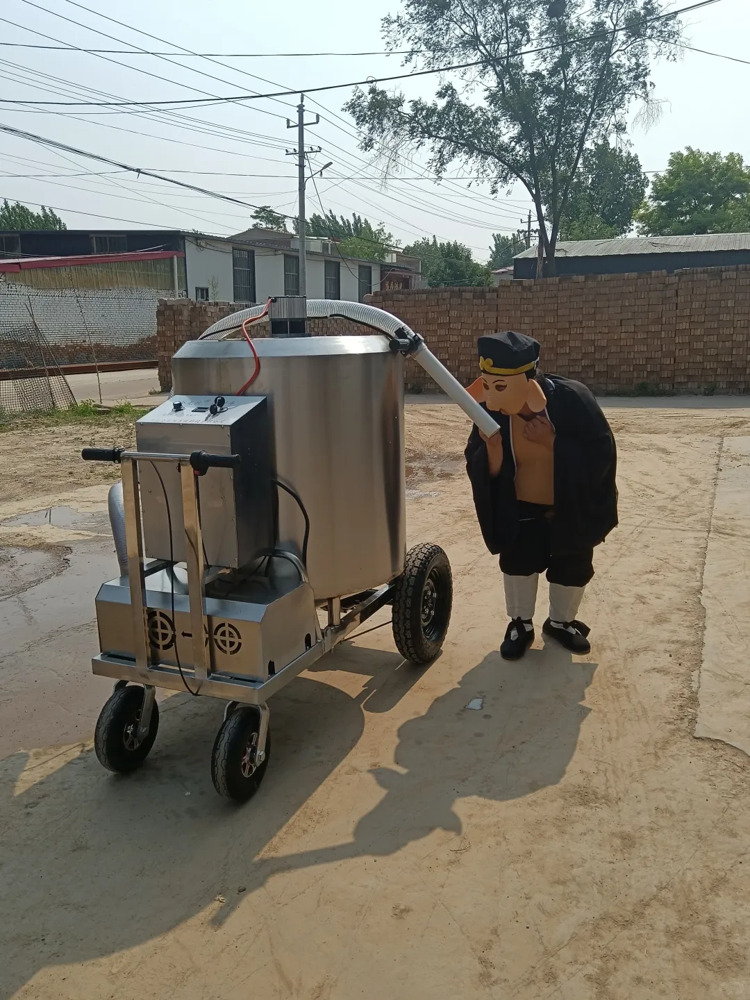 小型养殖场怎样实现小成本液态饲喂？