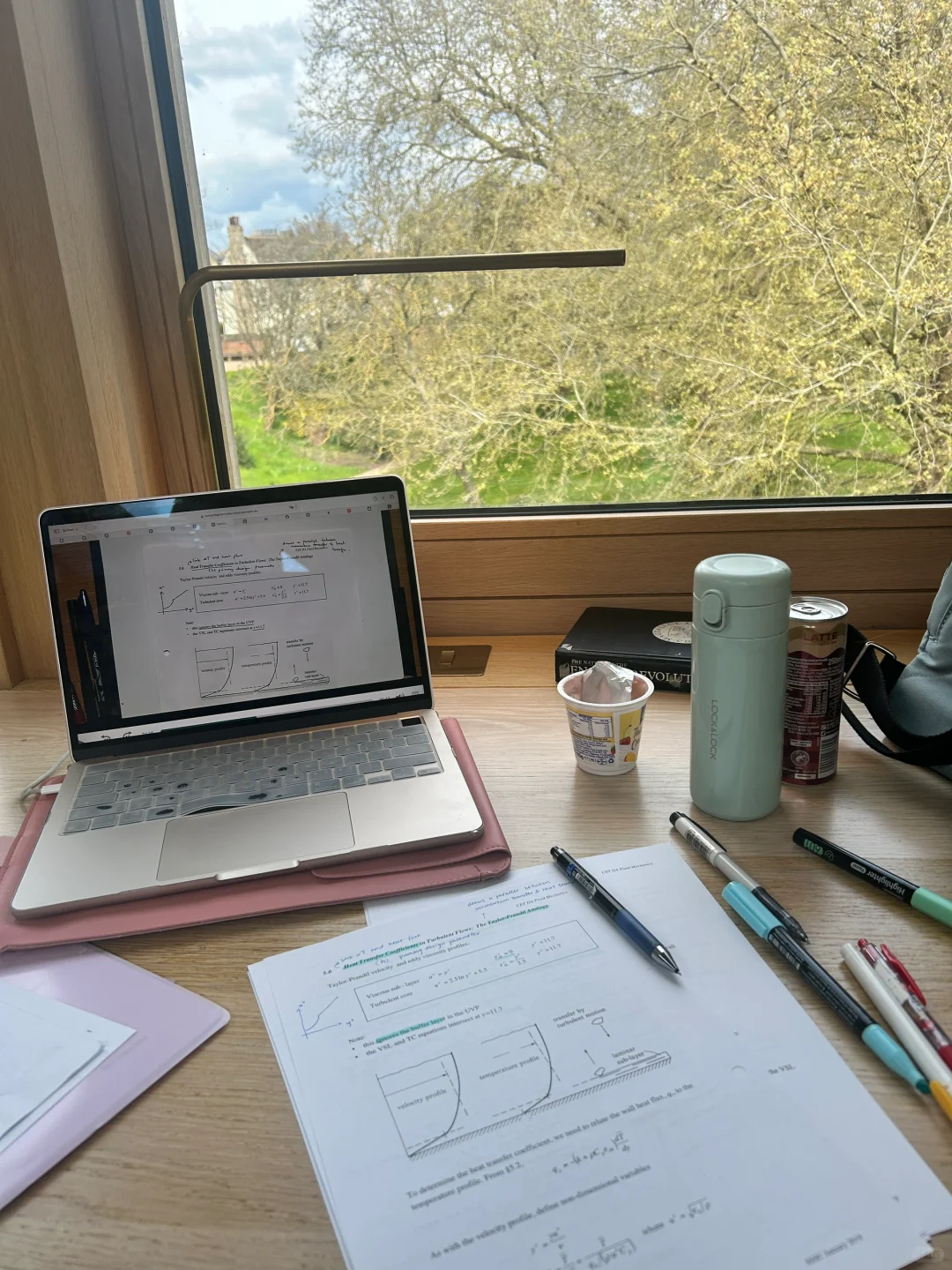 为了坐遍图书馆的每个角落，我考上剑桥大学