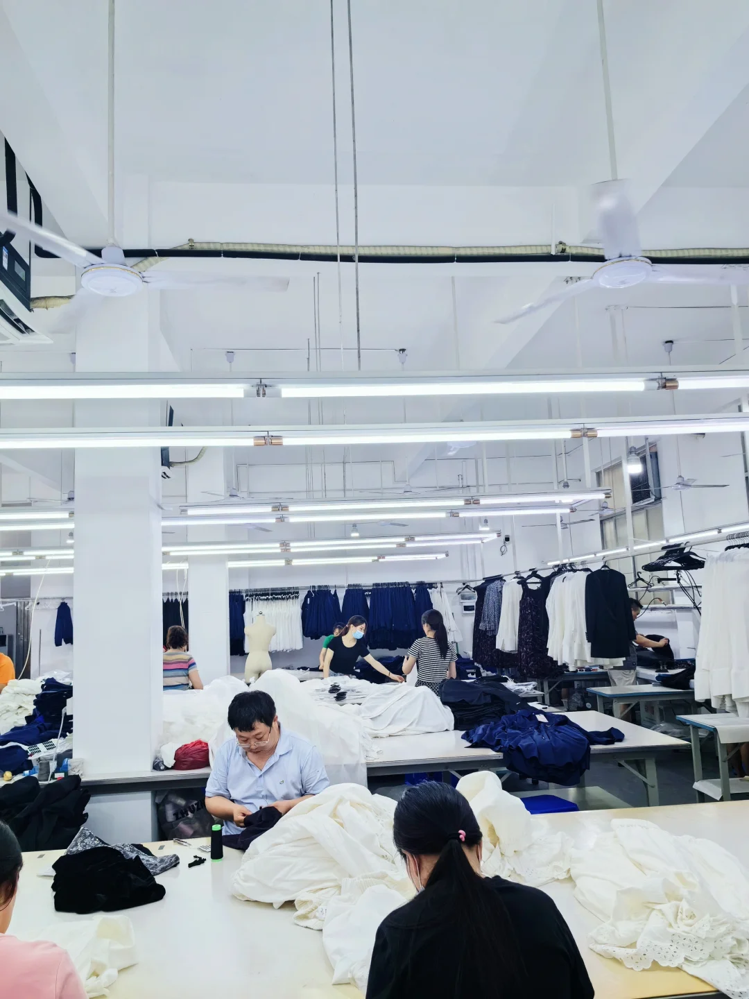 高端女装/一线二线品质服装工厂