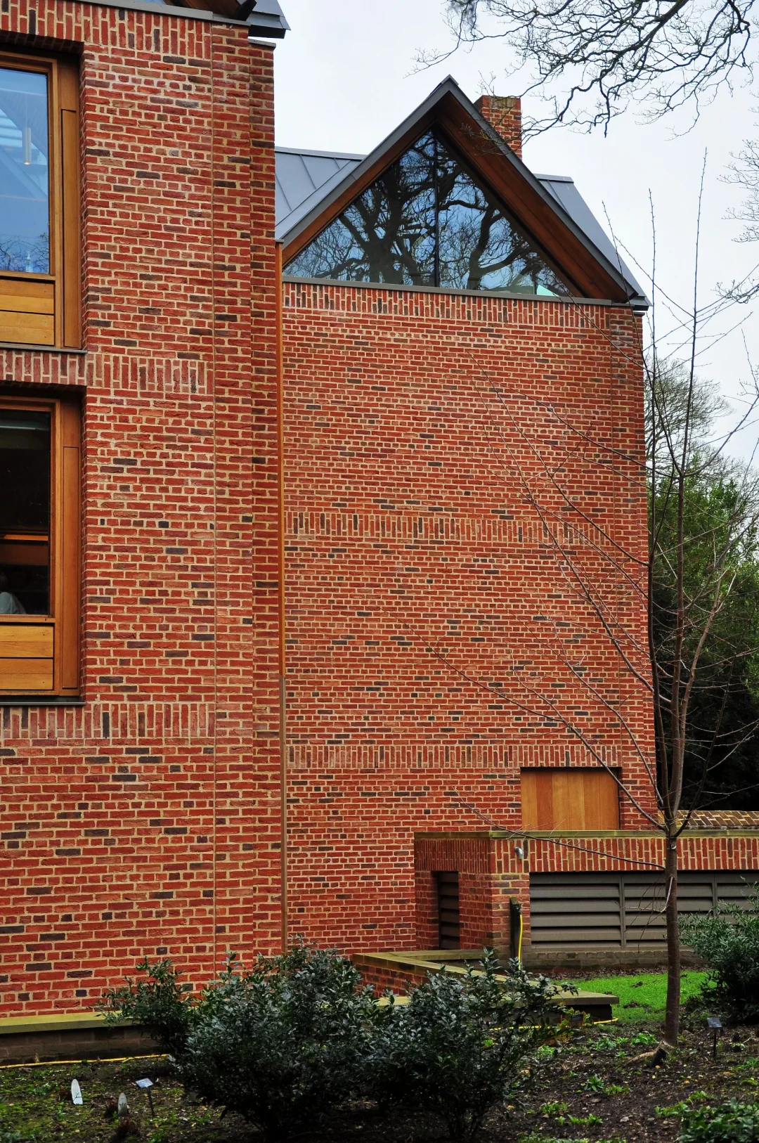 从剑桥大学新红砖图书馆去重新看待陶磊翻车