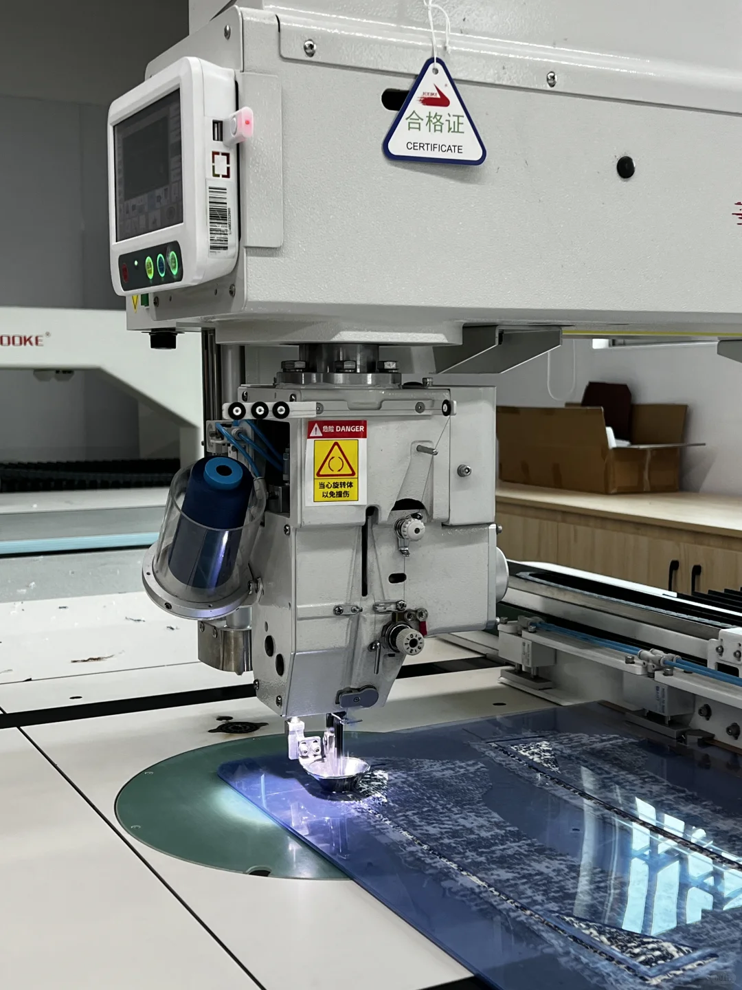 揭秘中高端女装背后的工艺天花板