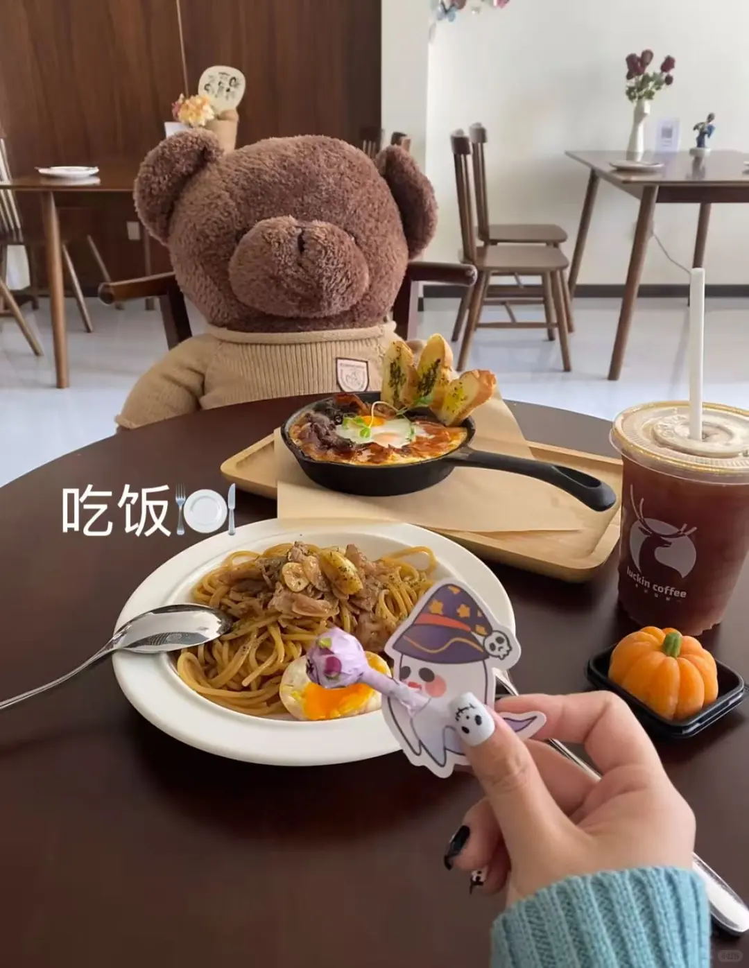 6k就6k吧 至少图书管理员安稳~