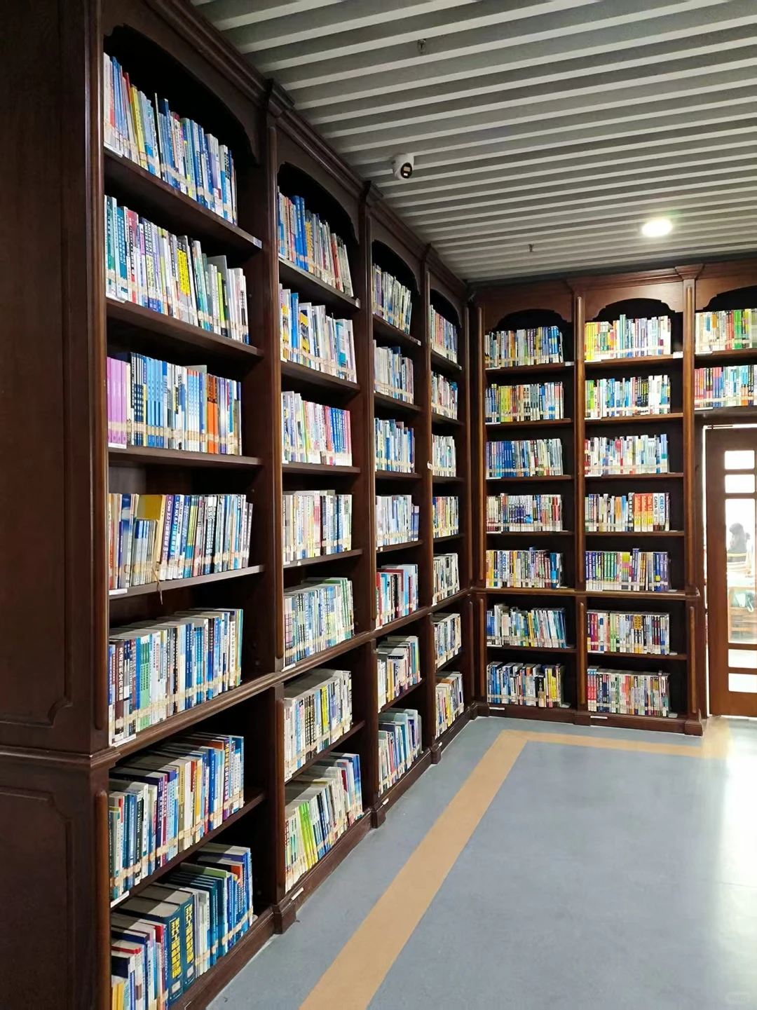 当你走进西大图书馆，你就会发现……