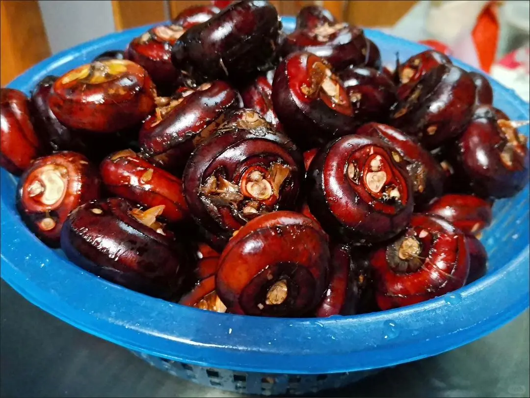 我妈让我洗菜，我把菜吃完了?怎么办