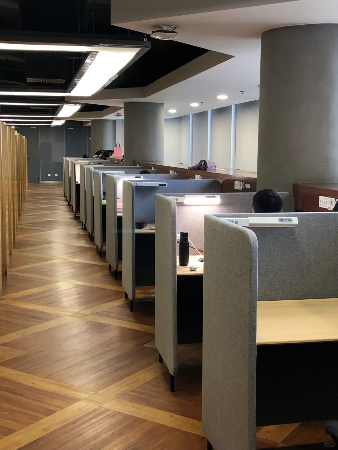 同济学生嘴真严?没想到图书馆可以长这样