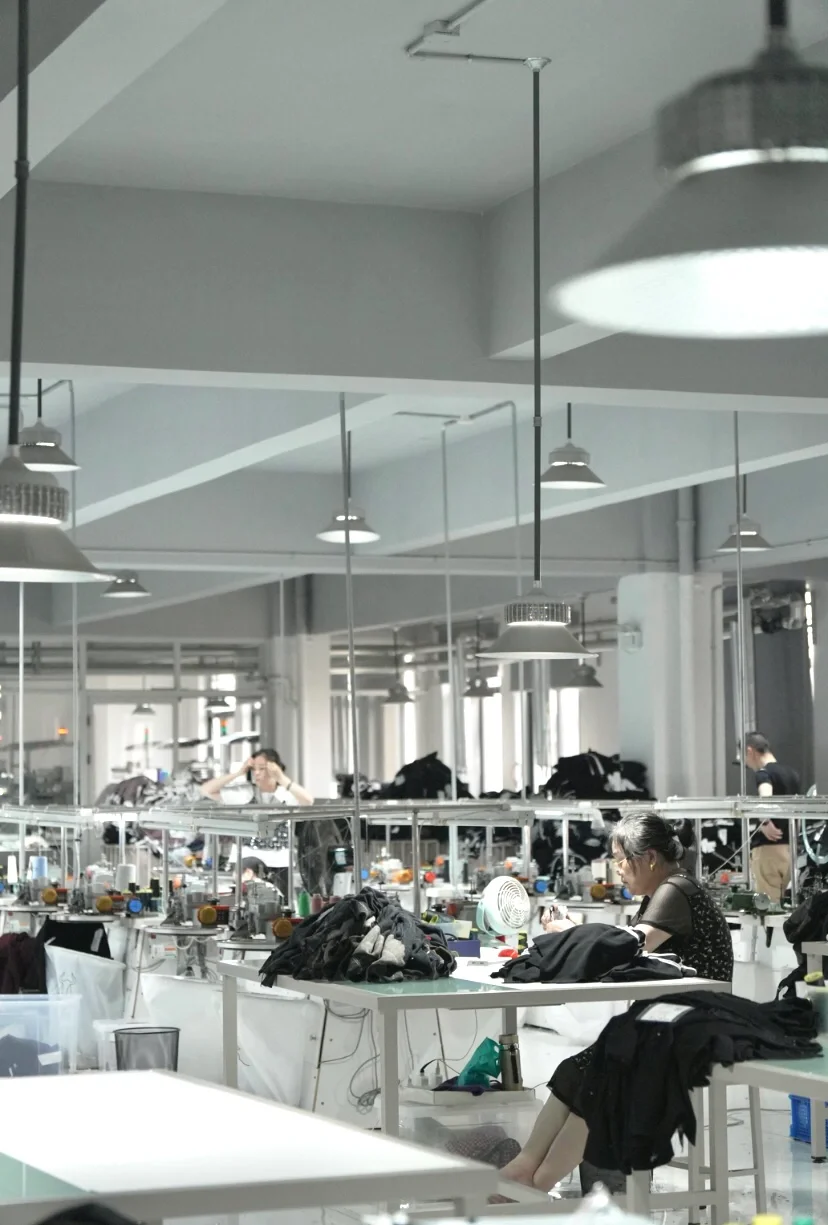 服装供应商|你好!我是靠谱服装加工厂 ??