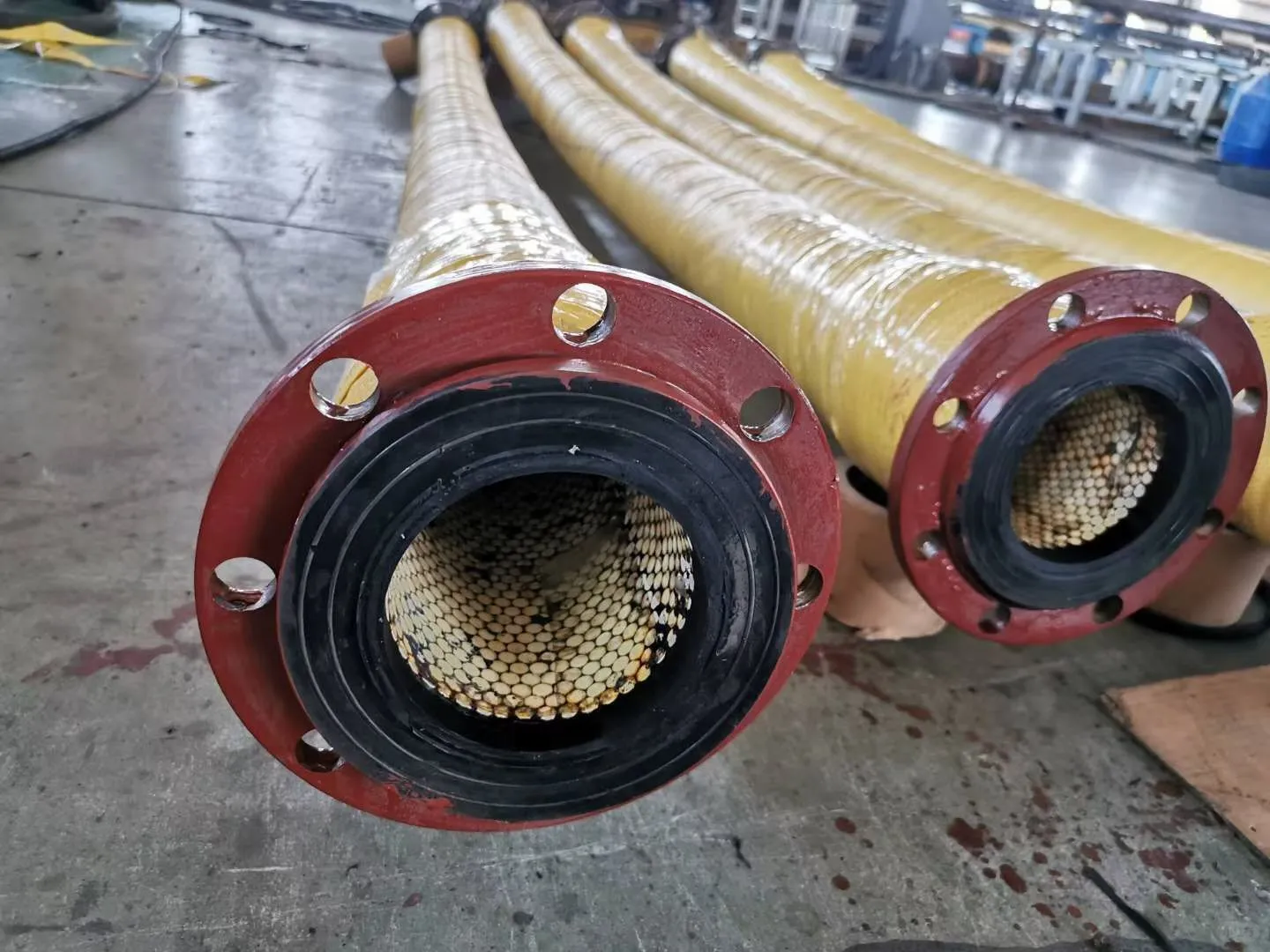 耐磨内衬陶瓷橡胶软管