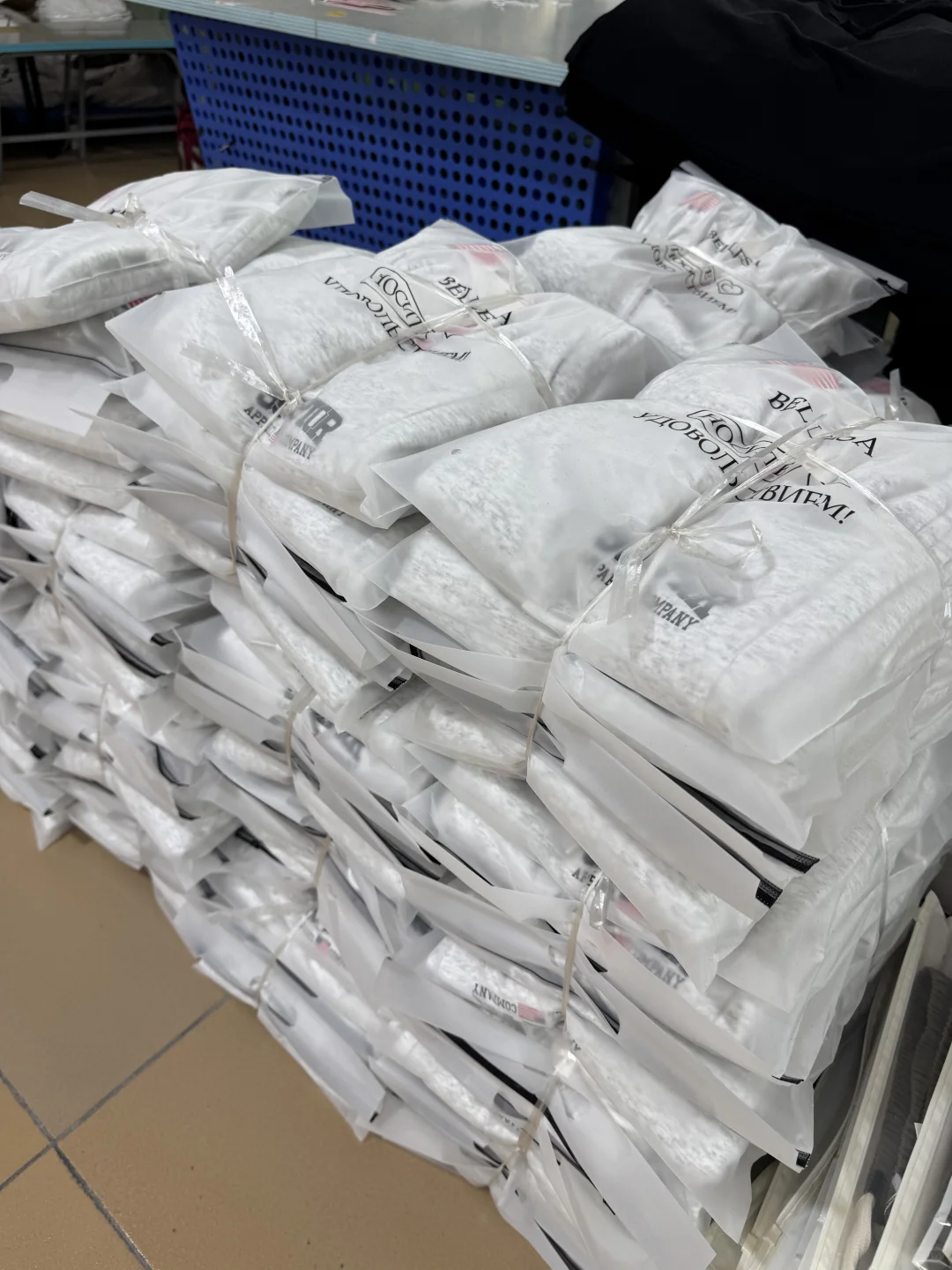 广州专做裤子服装厂，小批量生产50起做