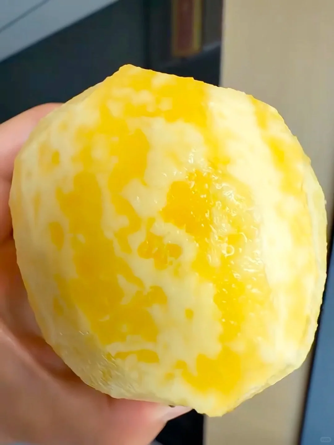 没想到这么丑的苹果竟然这么甜！还有冰糖心！