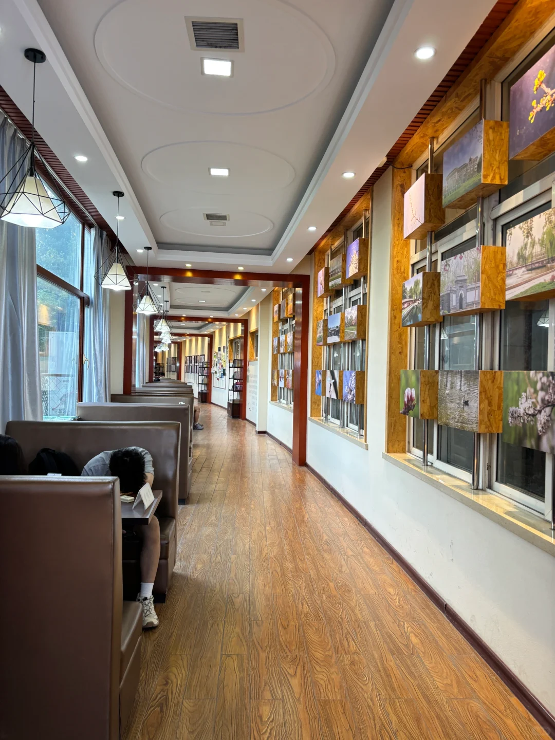 保定学院图书馆来啦！还有咖啡店☕️