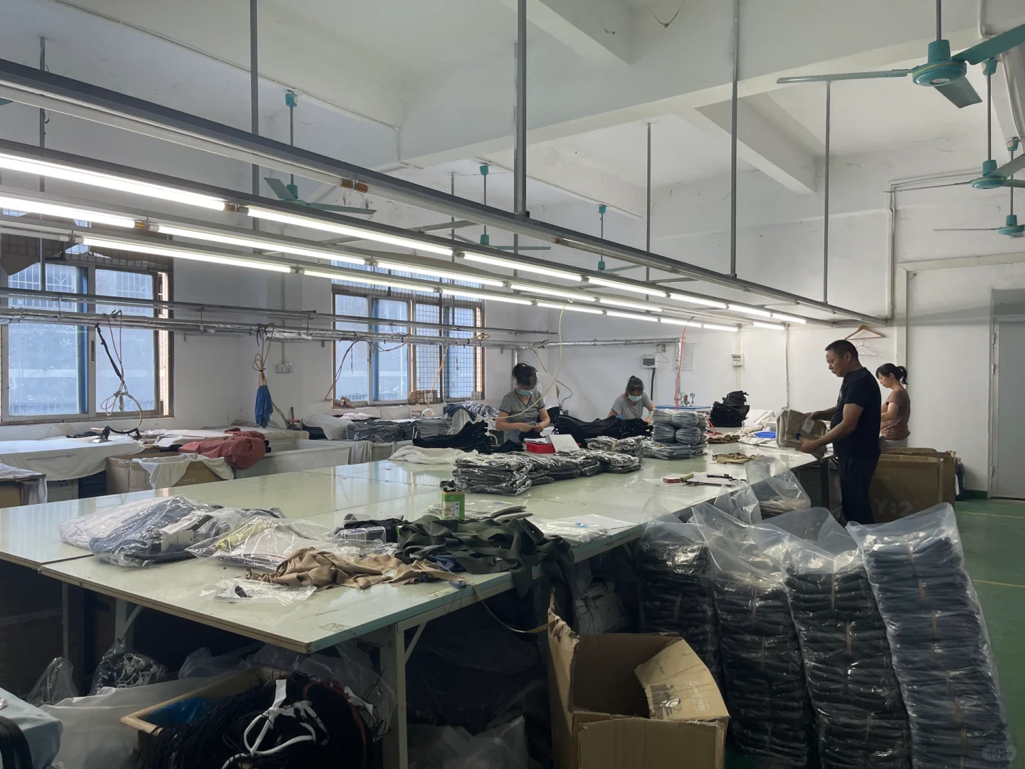 服装厂打样免?｜生产50件起