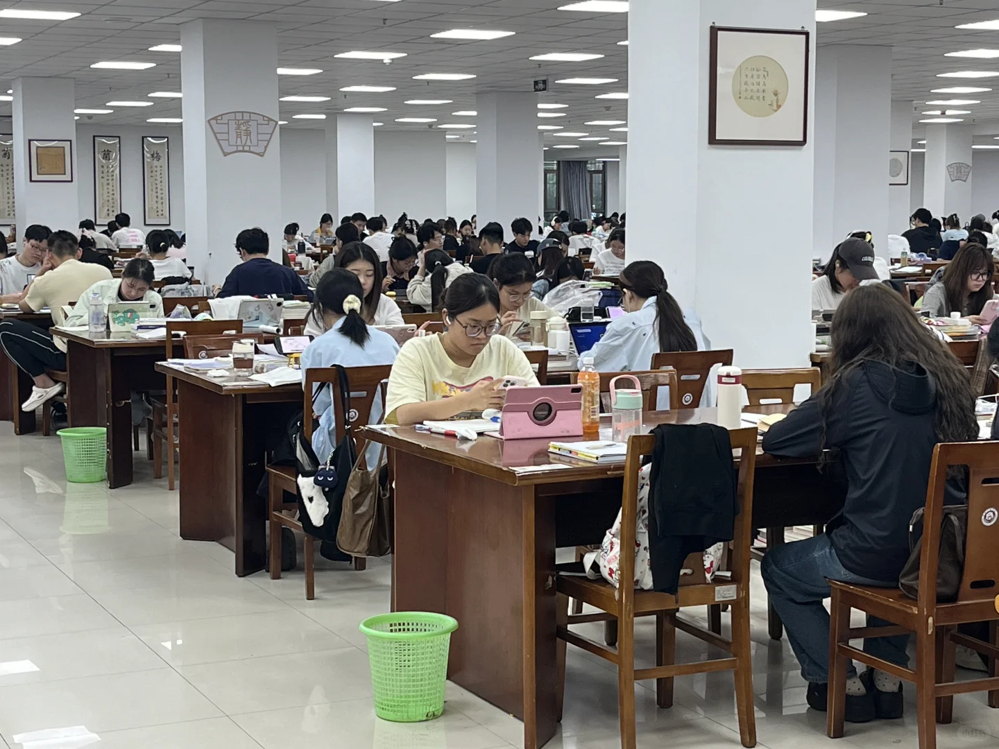在这里真的好好学！图书馆自习室