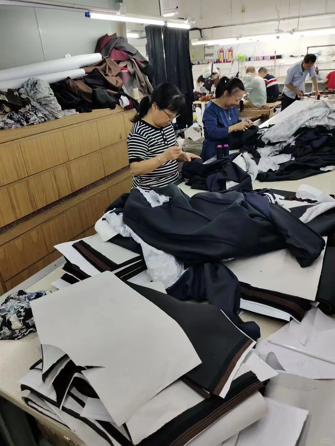 服装旺季即将来临!你们找好服装加工厂了吗