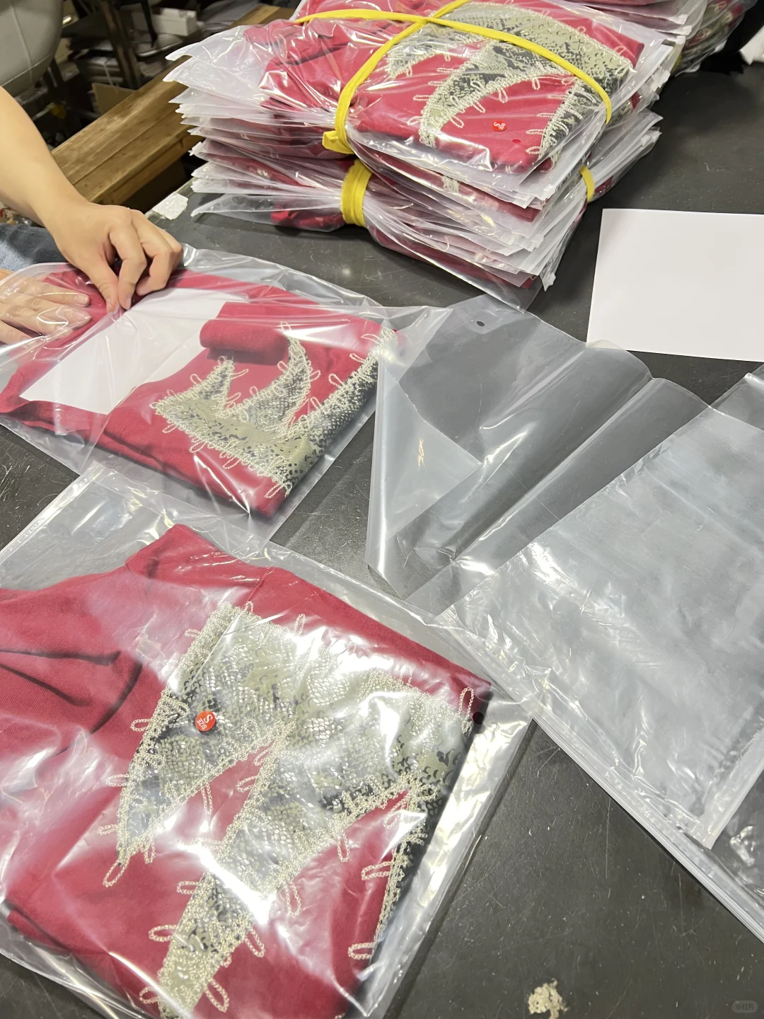 小单救星❗️初创品牌服装不用愁，小批量0压力