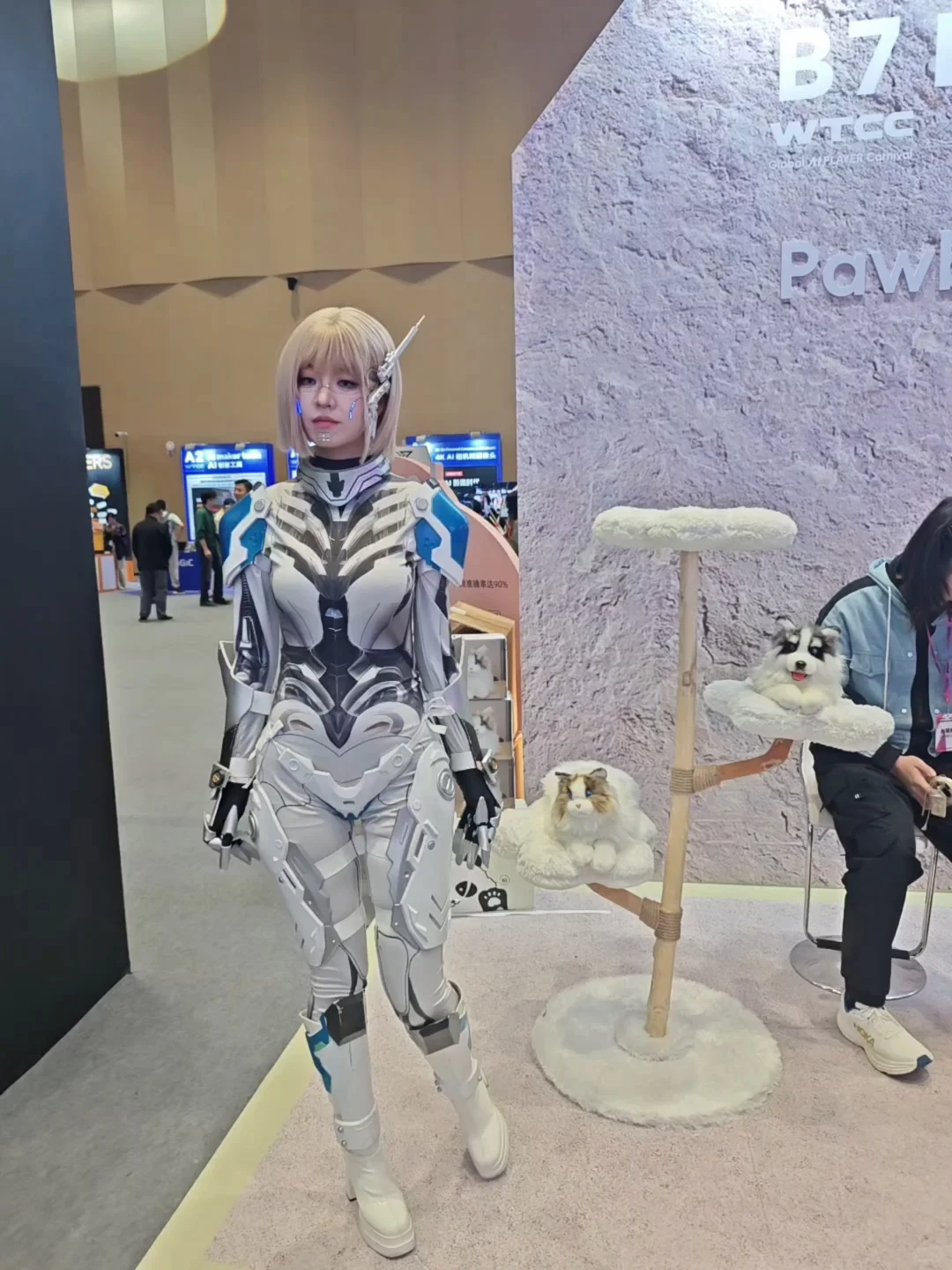 拍不完！AI机器人开会，最后2天免费！速来