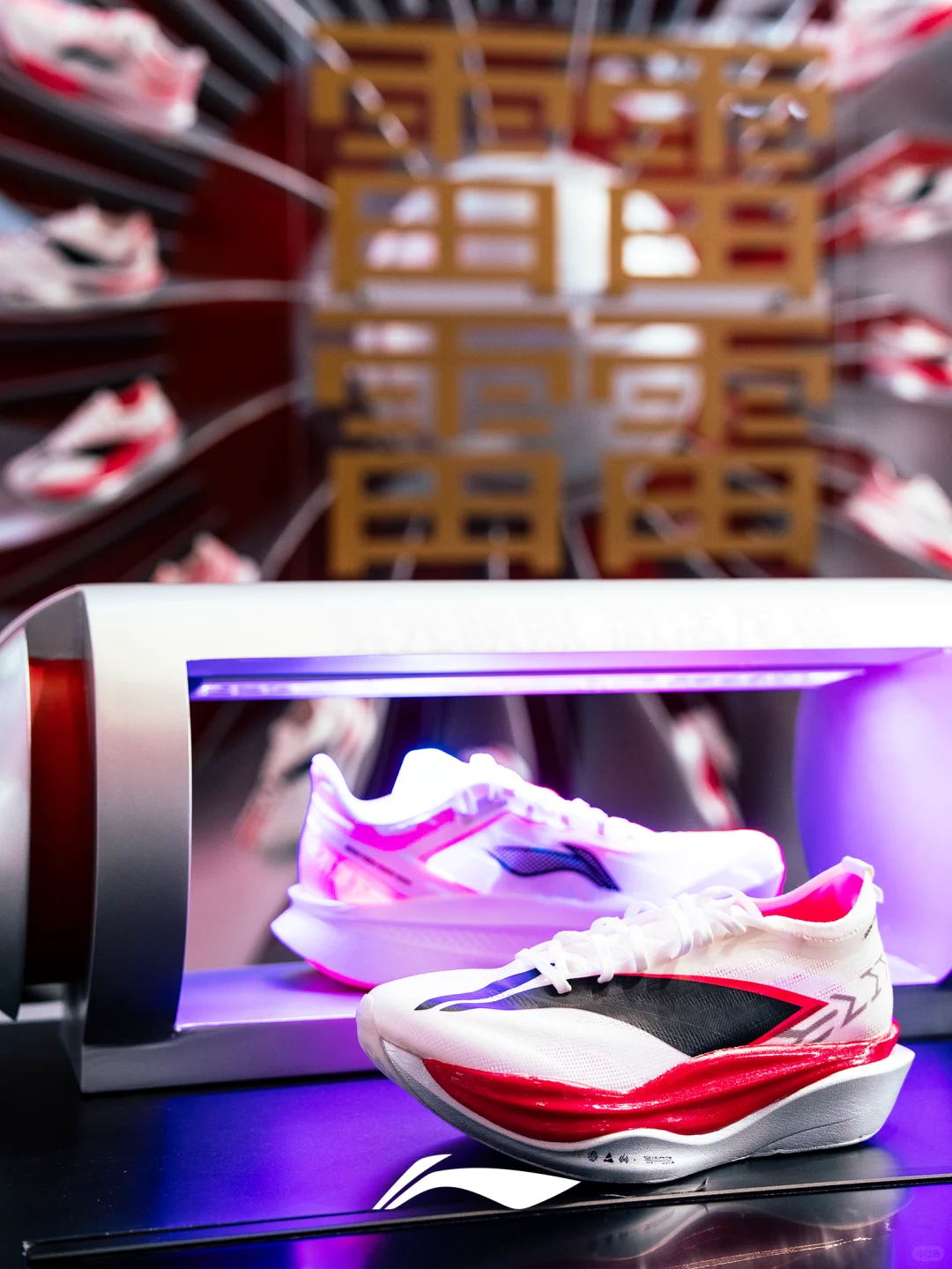 速来打卡｜李宁「超能涡轮」引爆上海体博会