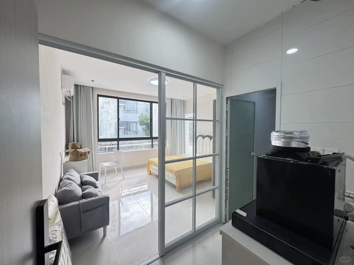 2号线国家会展中心急转西郊家园朝南大主卧