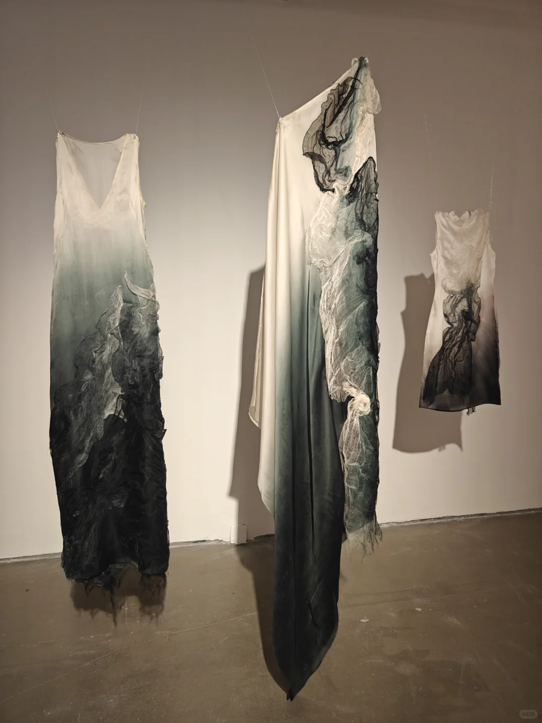 what?纸做的石头??北京新展快冲