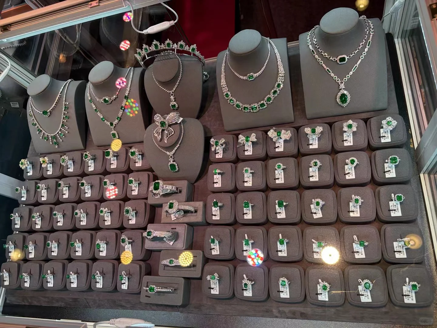 又出门啦！昆山珠宝展怎么这么热闹