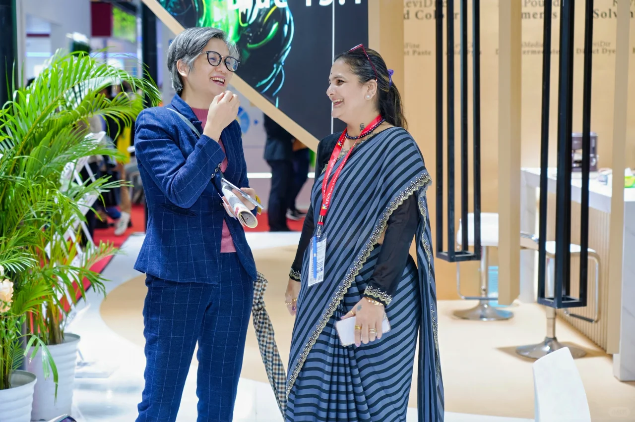 避雷后悔没发现这会展摄影技巧让领导更满意