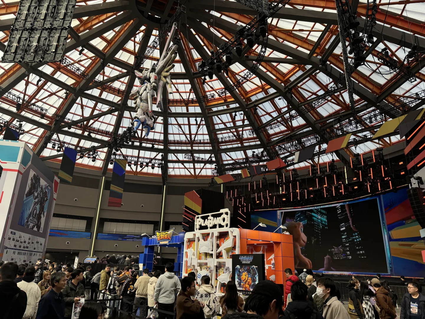 万代嘉年华?️GOGOGO