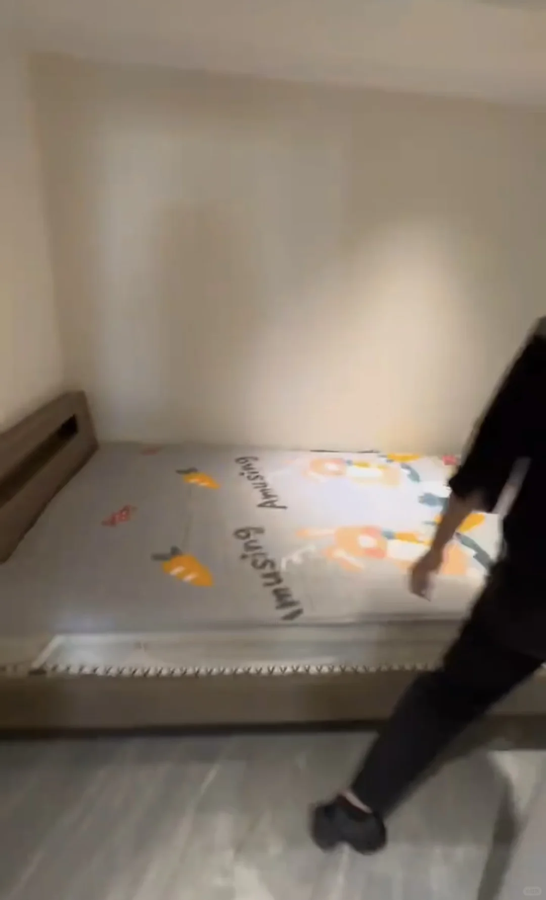 观山湖金融城会展城B区-两室出租-¥1650