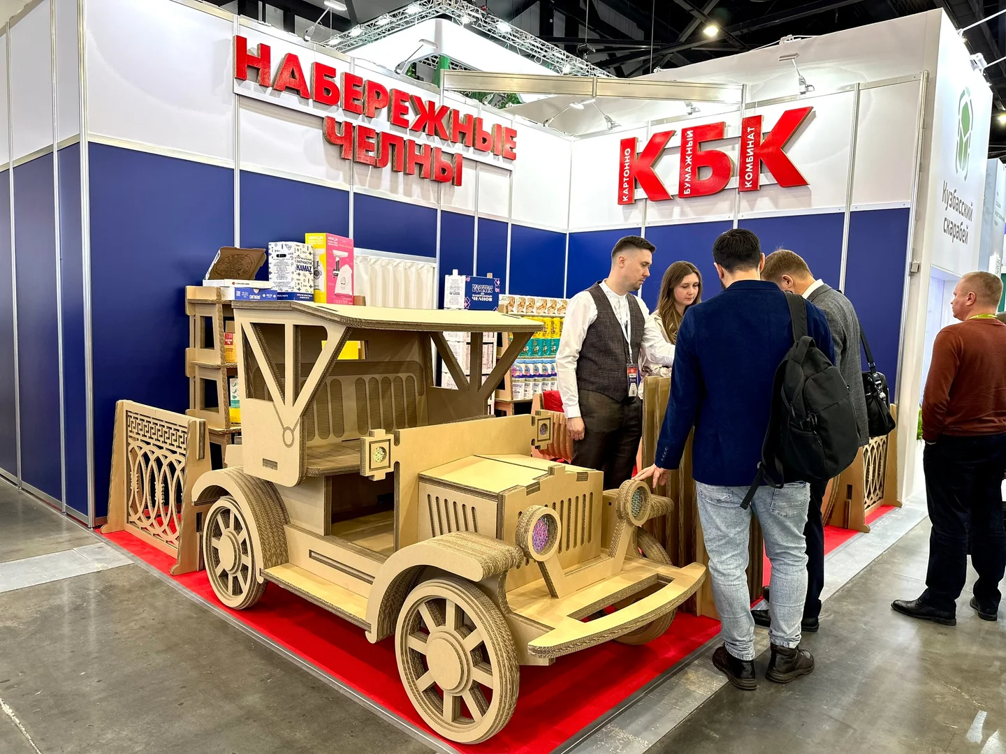 俄罗斯美容展搭建认准中国团队！省50%成本+