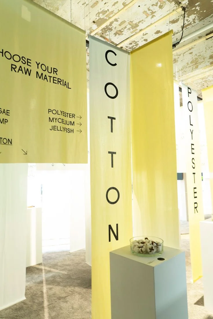 展|除了墙和地面,这个展还能布在哪里?