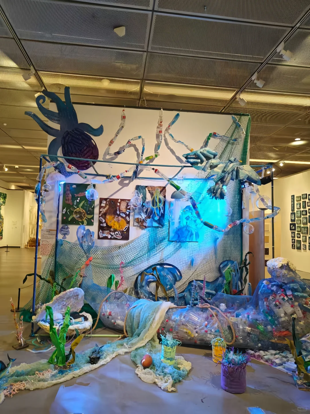 猜猜这是哪里美术展