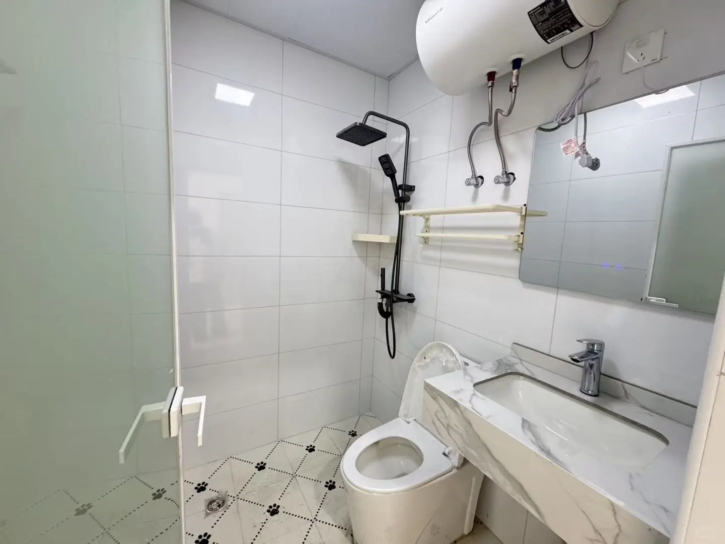 2号线国家会展中心急转西郊家园朝南大主卧