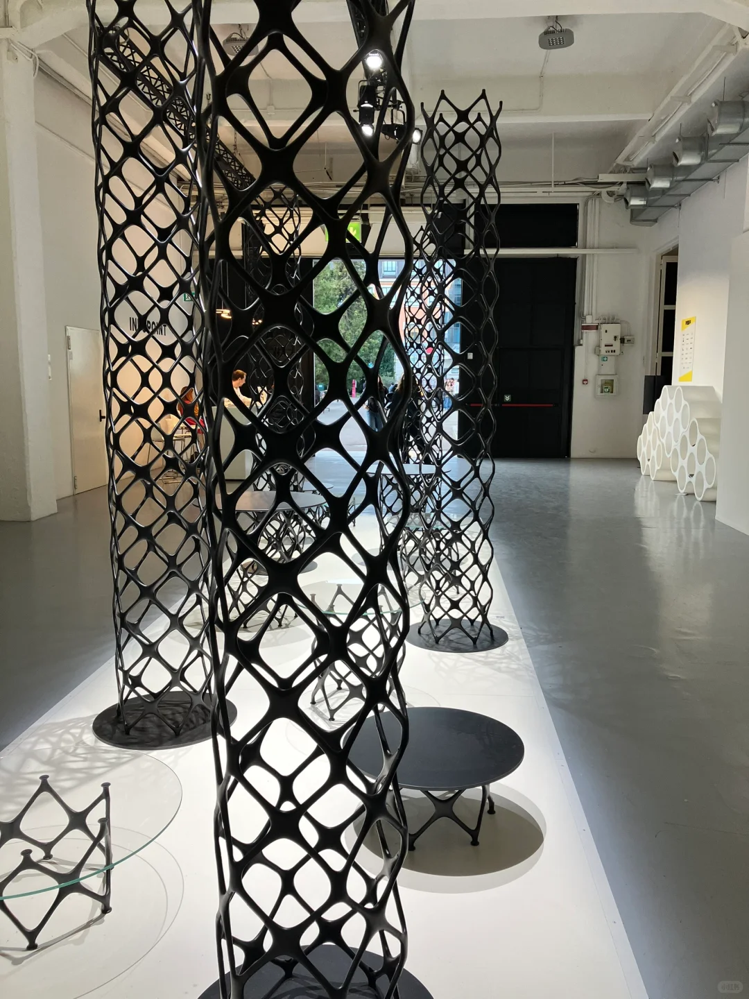 跟我一起去看展 2025米兰设计周