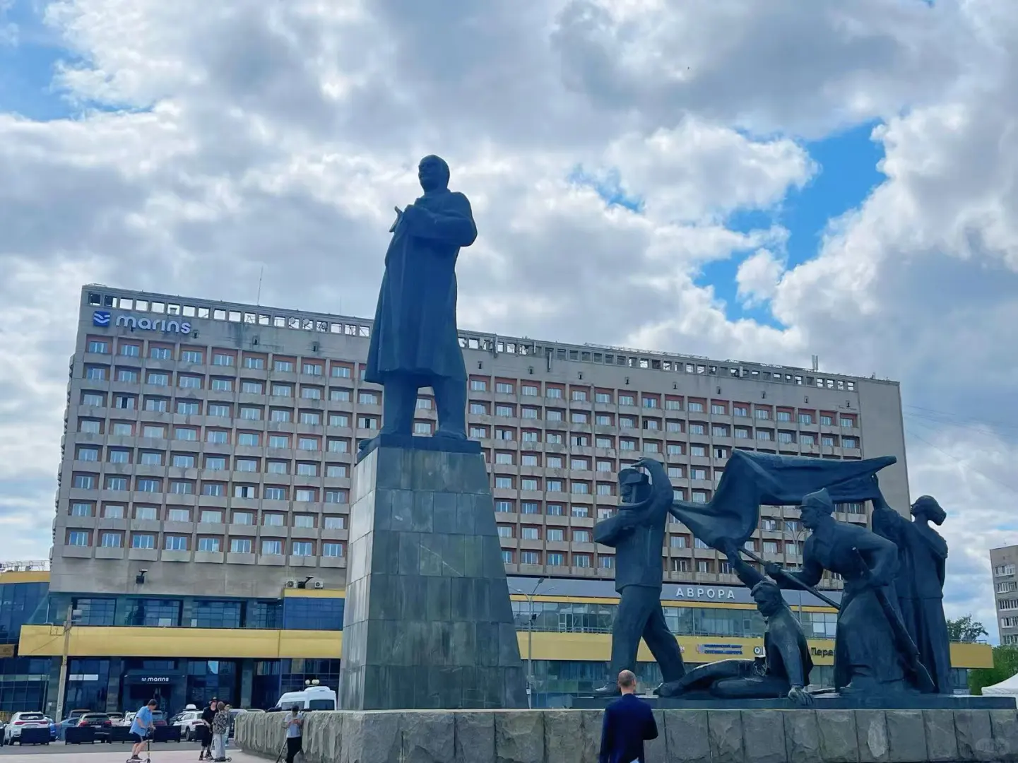 带领中国5家IT企业参加俄罗斯工业数字展