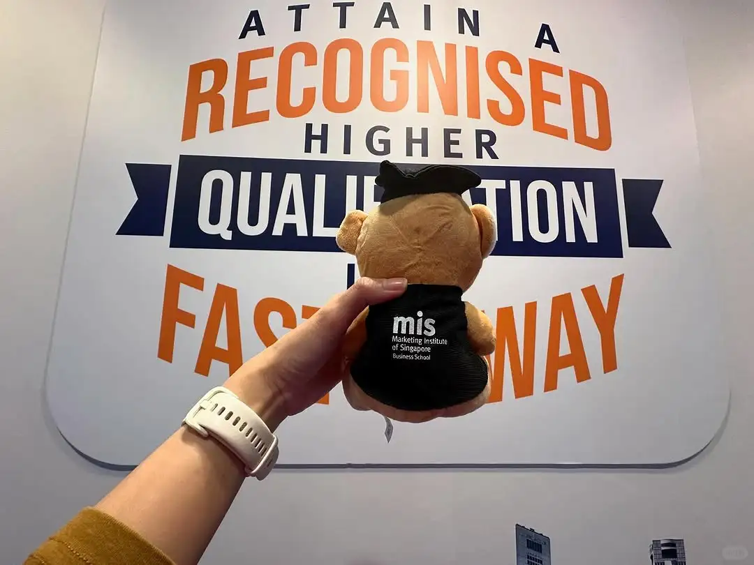 院校活动|新加坡营销商学院参加COMEX展会