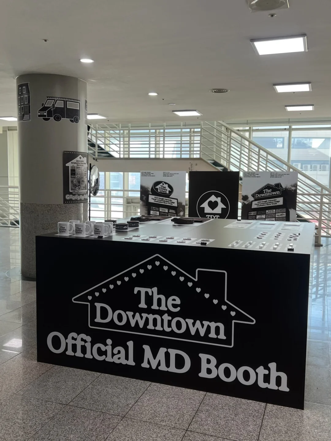 ??弘益大学｜视觉设计系2025毕设展1