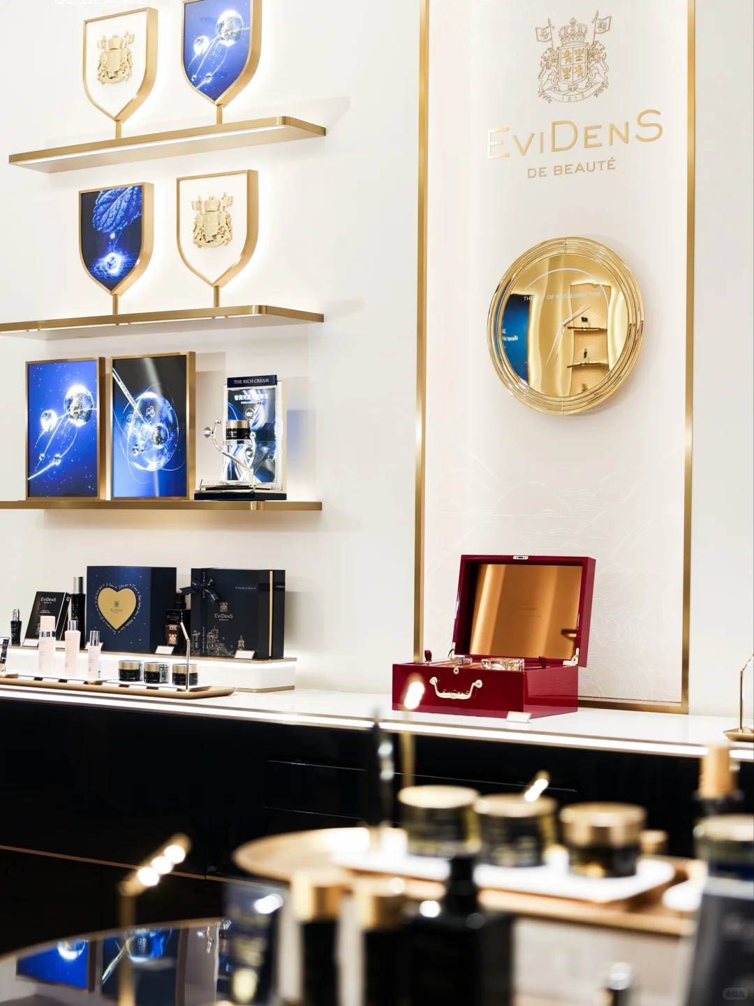 伊菲丹深圳万象城店臻境启幕