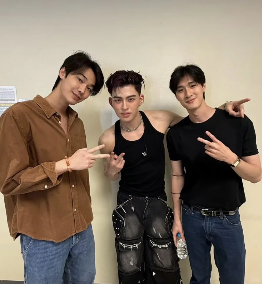 要不是今年推介会我都不知道dewtee这么好嗑