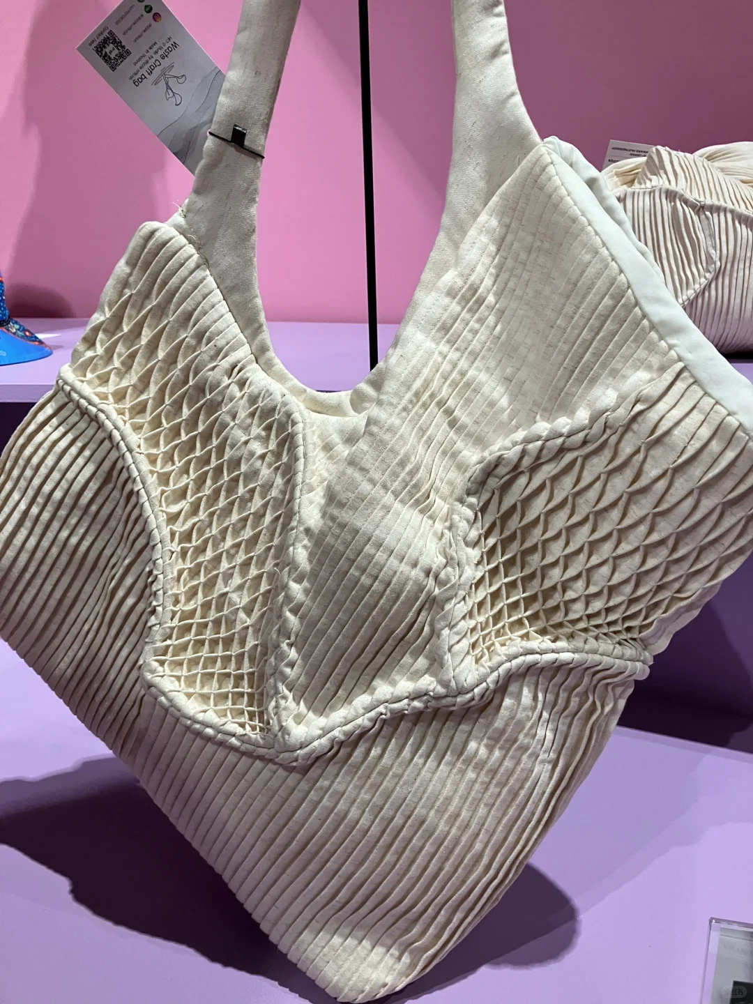 跟我一起去看展 2025米兰设计周