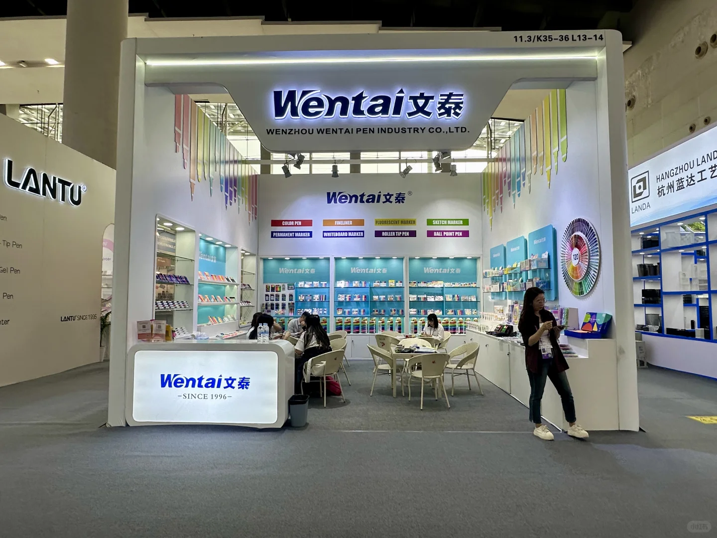 广交会极简展台大曝光！原来极简风是这样的