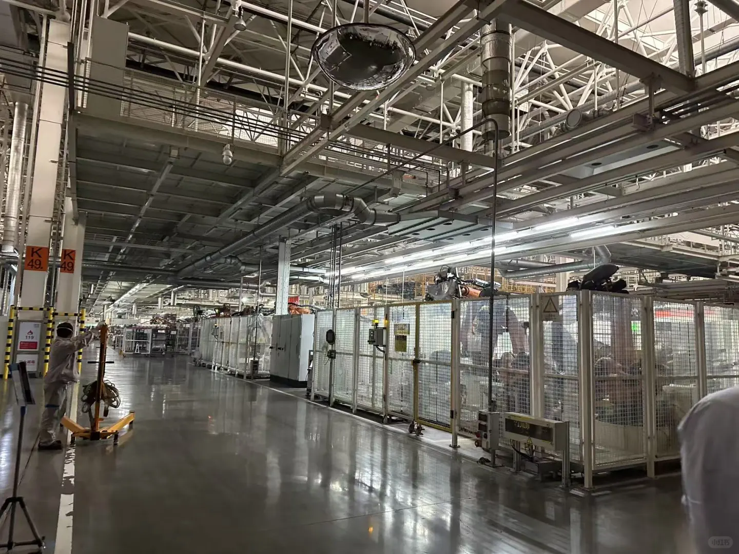 今日让我们看看一汽大众佛山工厂的流水线～