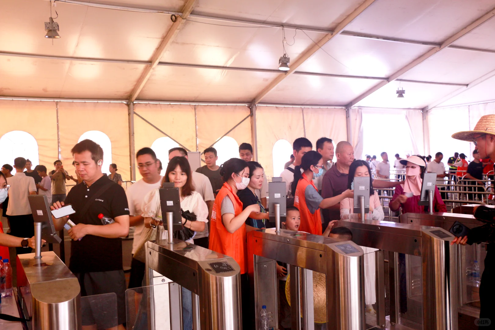 ?2025 收官车展！12 月13-14日琶洲冲