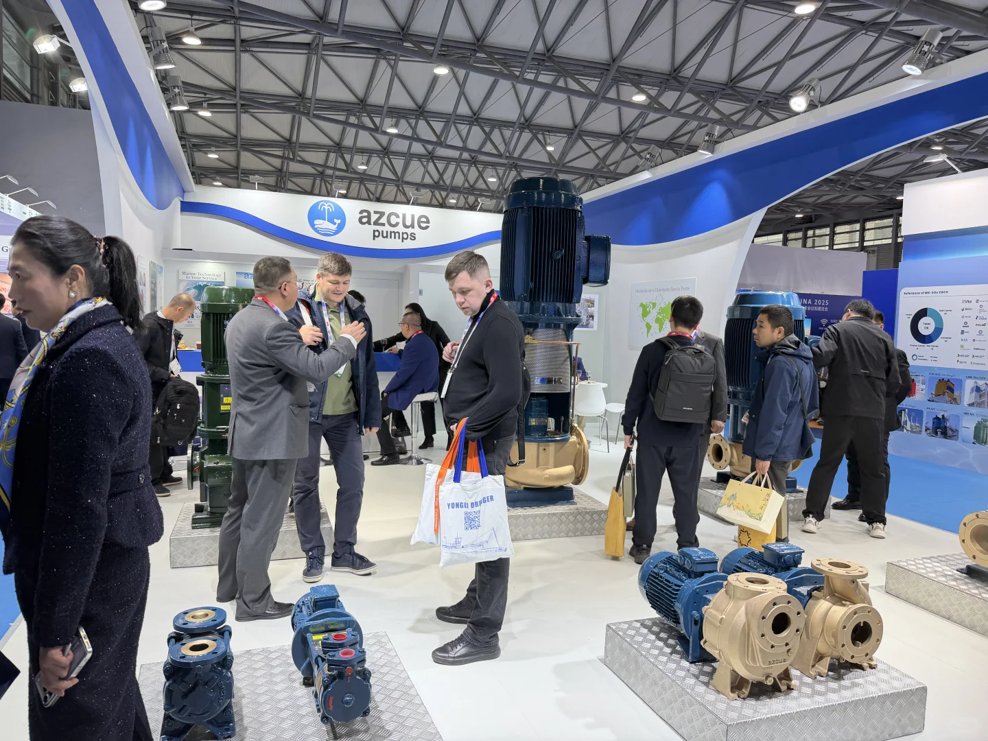 上海新国际博览中心海事展