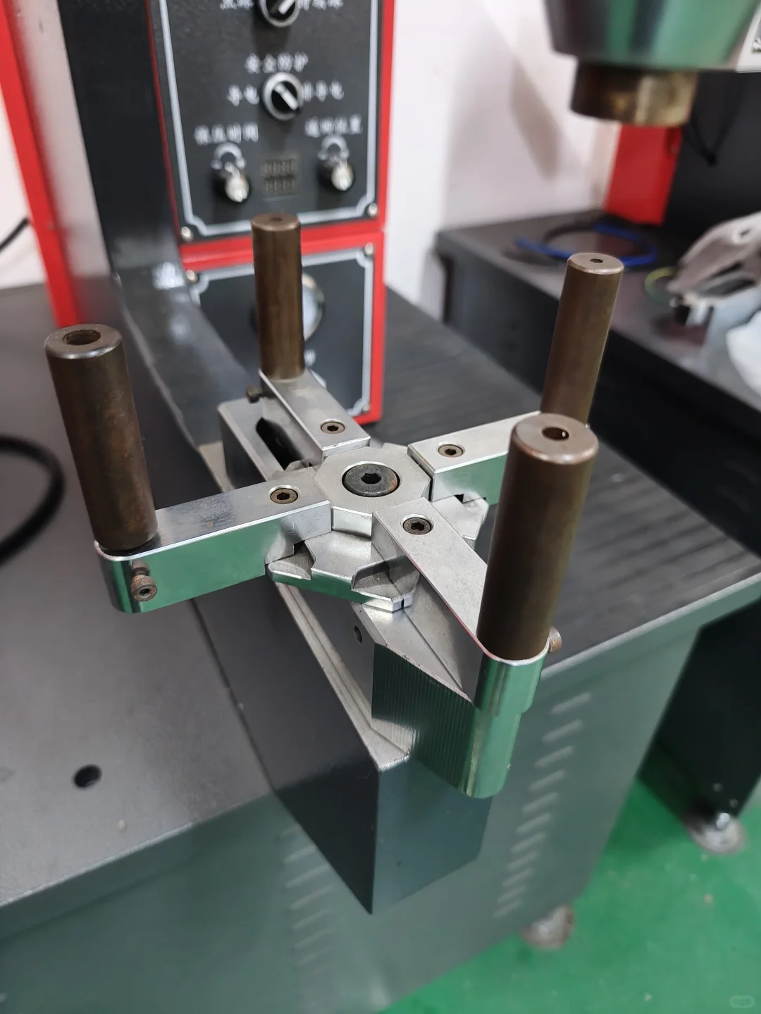 工厂探秘 | 走进我们坚固可靠的机械世界