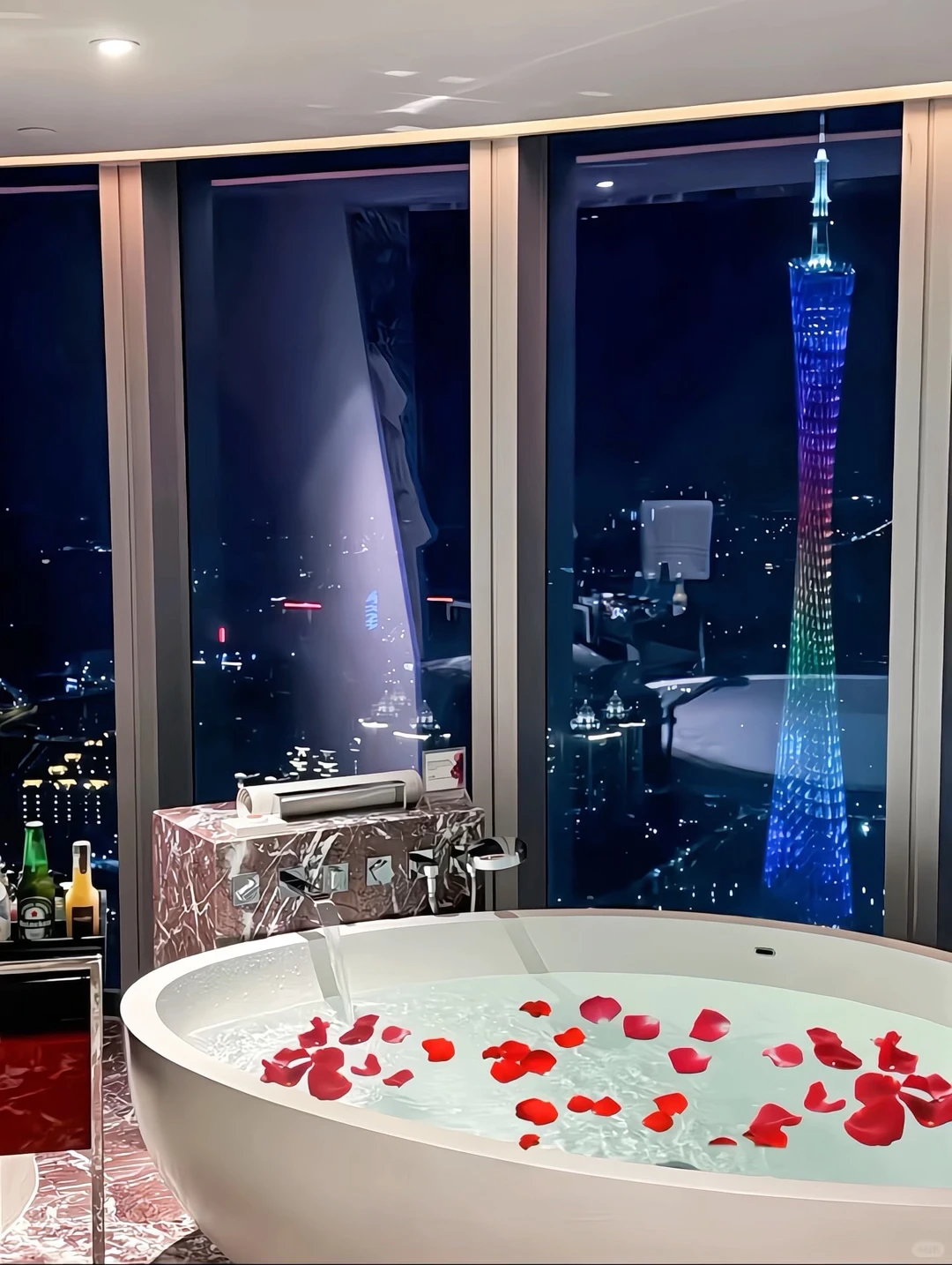 有人去广州吗？（12.2-3.30）急转四季酒店