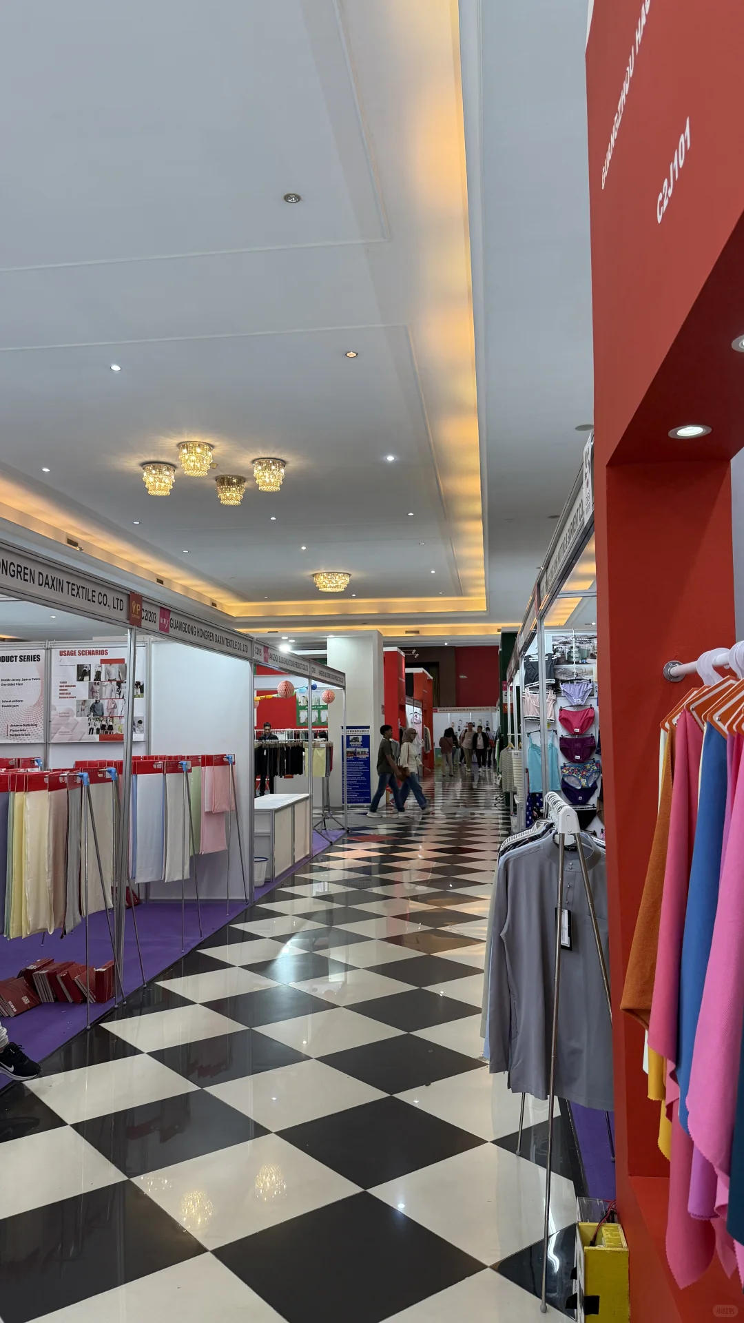 雅加达展会翻译 - 中英印 三语