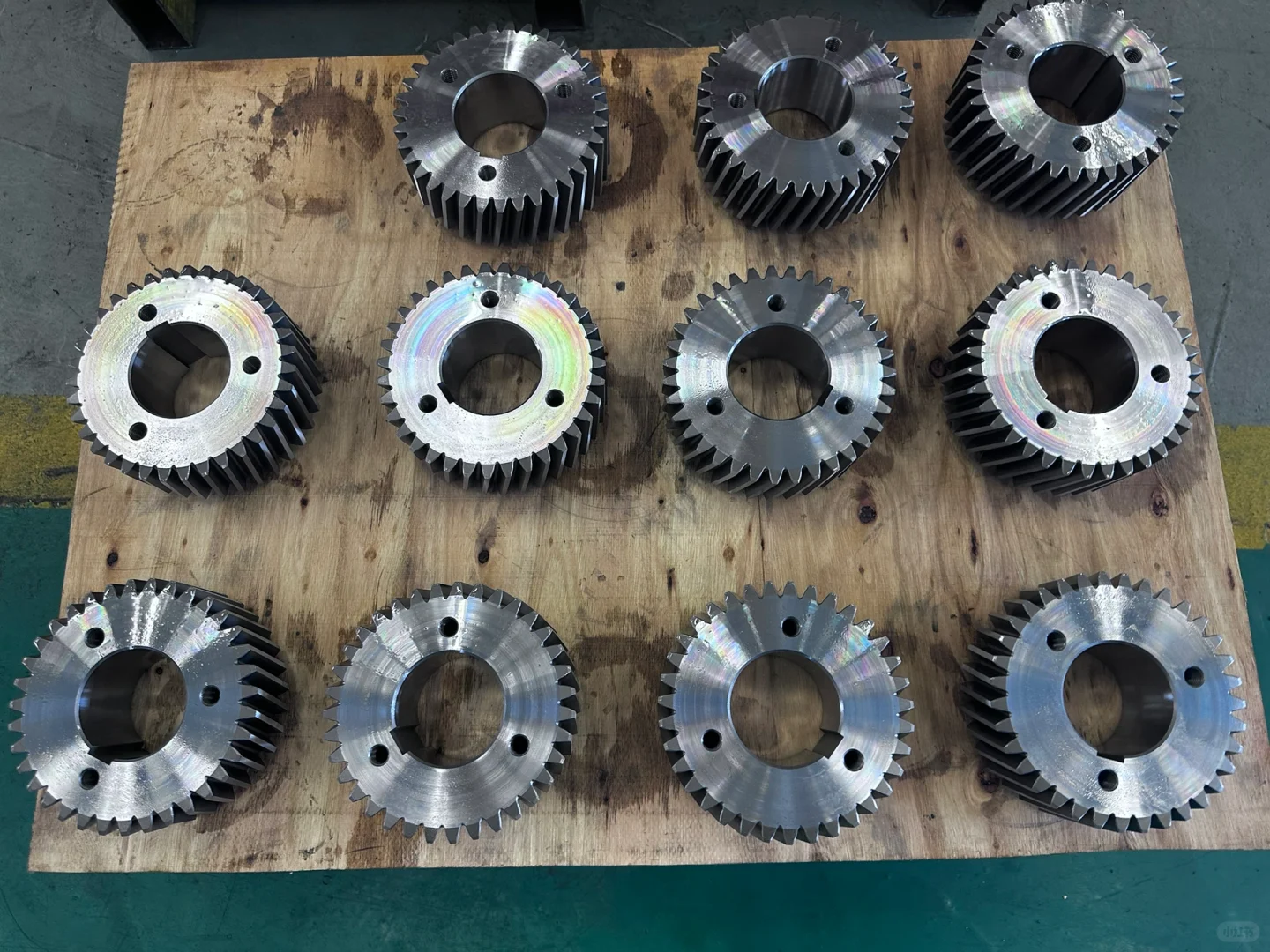 源头工厂在线承接各类齿轮 齿轮轴 等加工⚙️