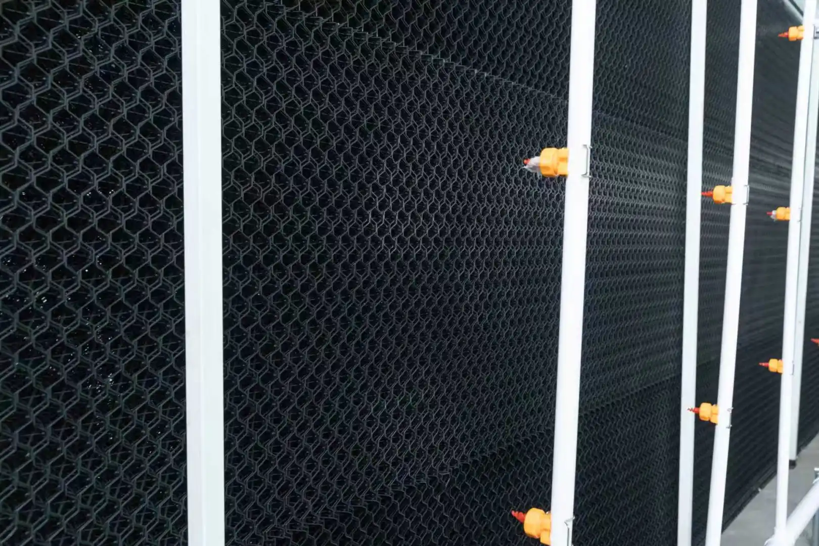 养殖设备一站式采购：养猪场除臭网